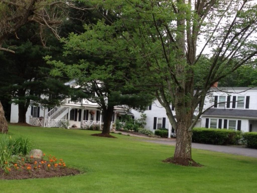 William Seaward Inn 웨스트필드 외부 사진