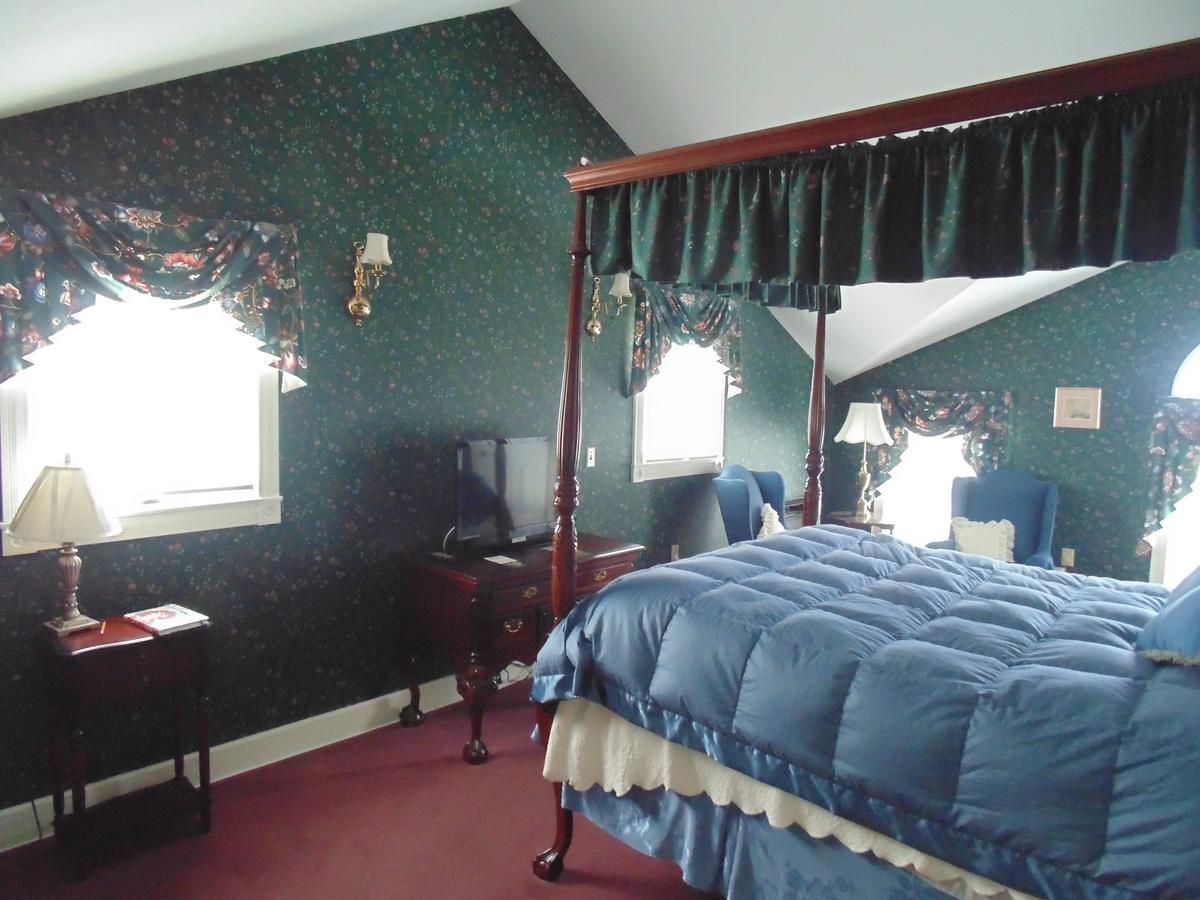 William Seaward Inn 웨스트필드 외부 사진